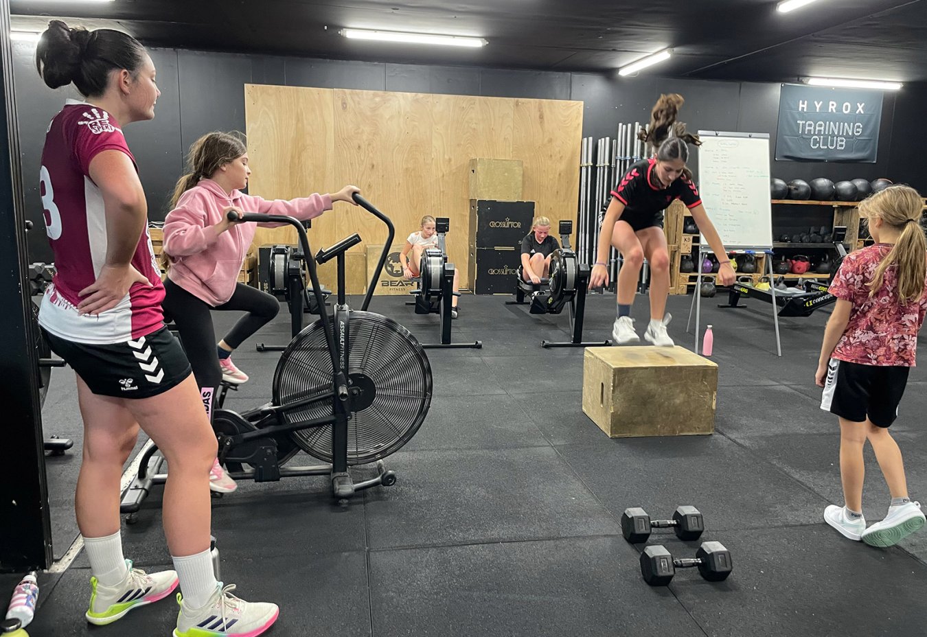 Les filles du HBCG découvrent le CrossFit !